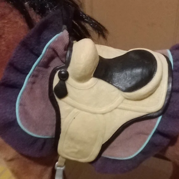 Felt huge tall horse collectible toy without The  saddle - Picture 3 of 8